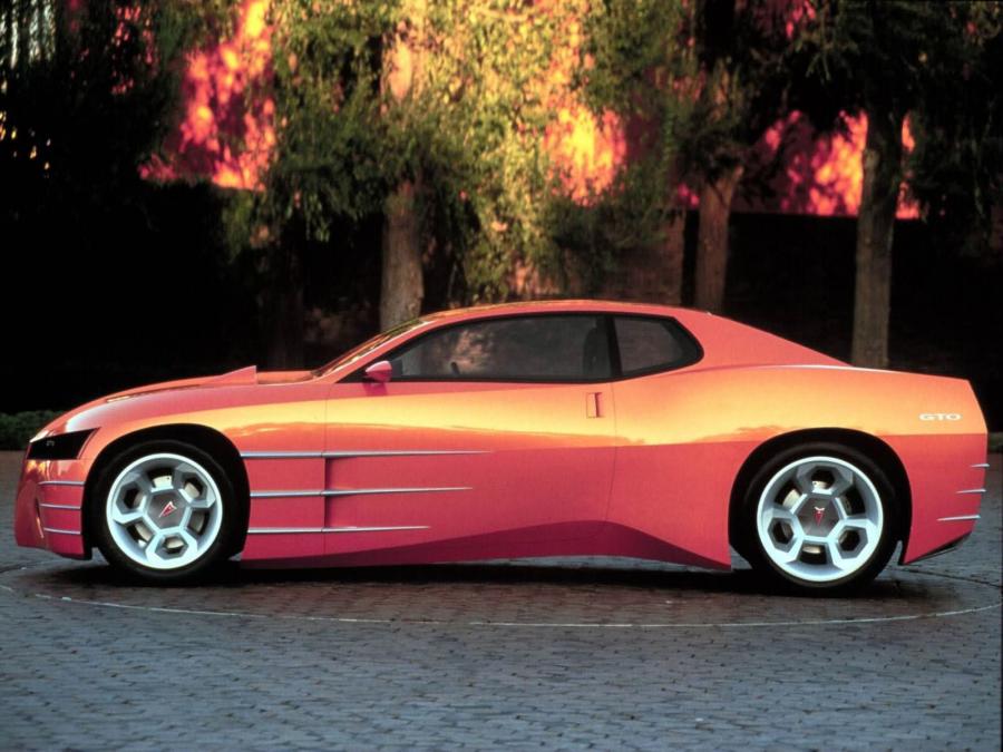  Pontiac GTO Concept 1999 года  (фото 9 из 13)